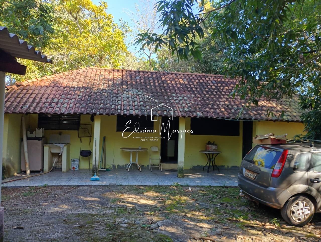 Chácara, 3 quartos, 1500 m² - Foto 1