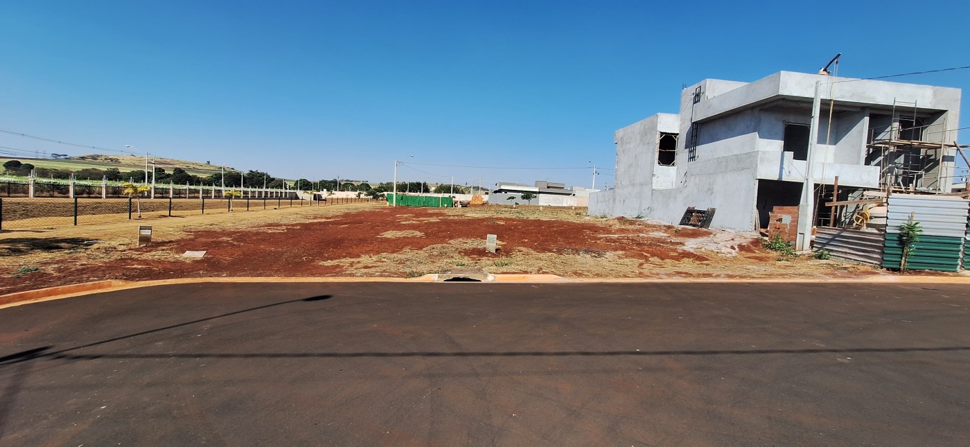 Terreno, 251 m² - Foto 1